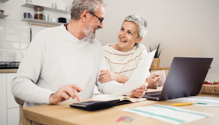 The Role of Joint Bank Accounts for Retired Couples
